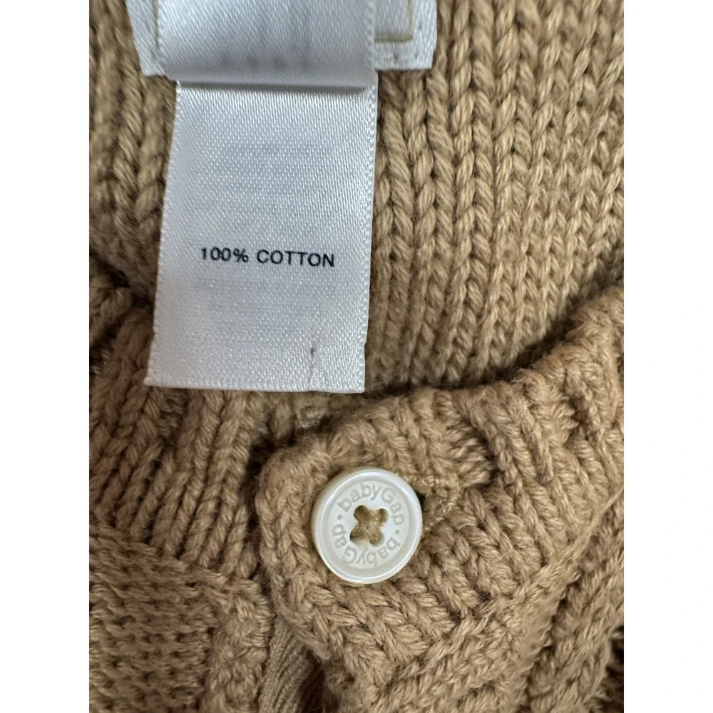 Baby Gap One Piece Cable Knit Sweater Button Closure Beige Newborn 6-12 Months‎